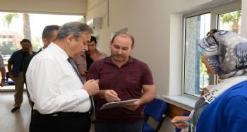 Vali Su, İl Nüfus ve Vatandaşlık Müdürlüğünde incelemelerde bulundu
