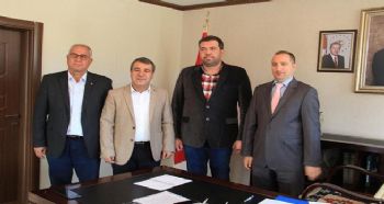 Mut’ta OSB kurma çalışmaları kapsamında firmayla sözleşme imzalandı