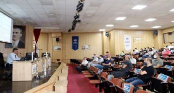 Akdeniz Belediyesi personeline dijital arşiv eğitimi