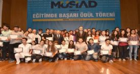 MÜSİAD MERSİN EĞİTİMDE BAŞARI ÖDÜLLERİ SAHİPLERİNİ BULDU