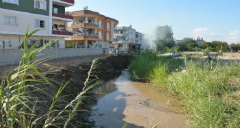 Tarsus’ta açıktan akan kanalın üzeri kapatıldı