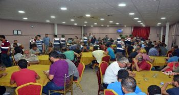 DIŞARIDAN SENDİKA İÇERİSİ KUMARHANE
