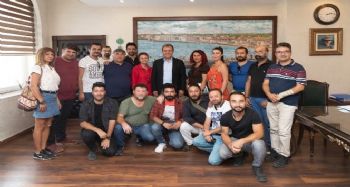 Başkan Seçer: "Mersin'de tiyatro konuşulacak"