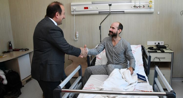 ABD’li bilim adamı Mark Dickey’in tedavisi Mersin’de sürüyor