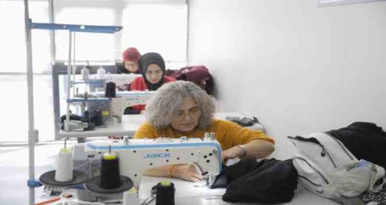 MERCEK depremzedeler için üretiyor
