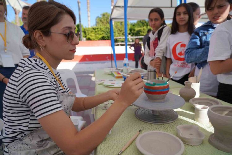 Öğrenciler, Erdemli Bilim Şenliği’nde buluştu