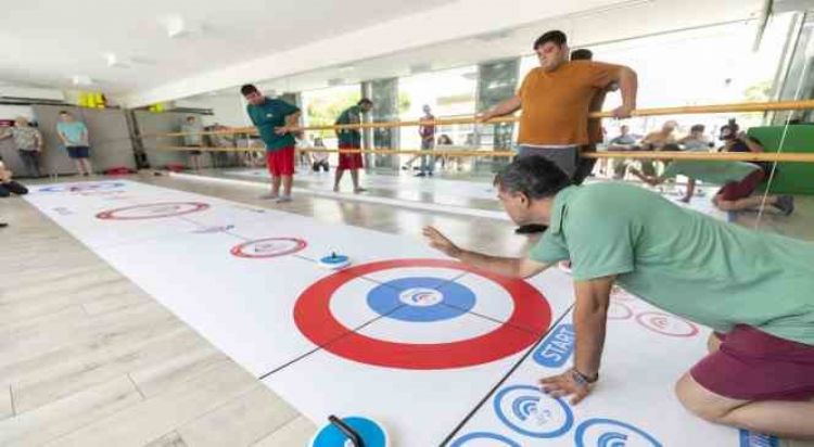 Mersin’de özel bireyler için ‘floor curling’ kursu açıldı