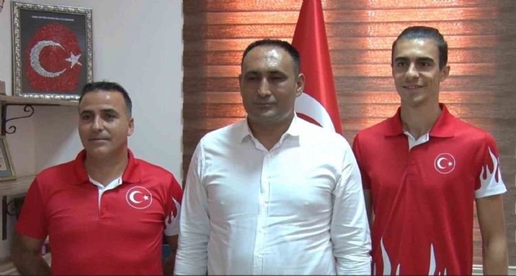 Başkan Yılmaz, dünya ikincisi olan Milli Bocce Sporcusu Mehmet Can Yakın’ı tebrik etti