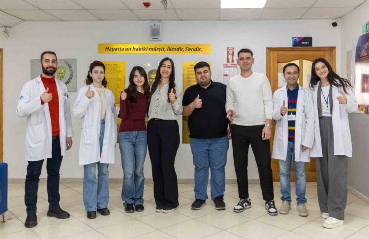 Mersin Büyükşehir Belediyesi, gençlerin eğitim hayatını kolaylaştırmaya devam ediyor