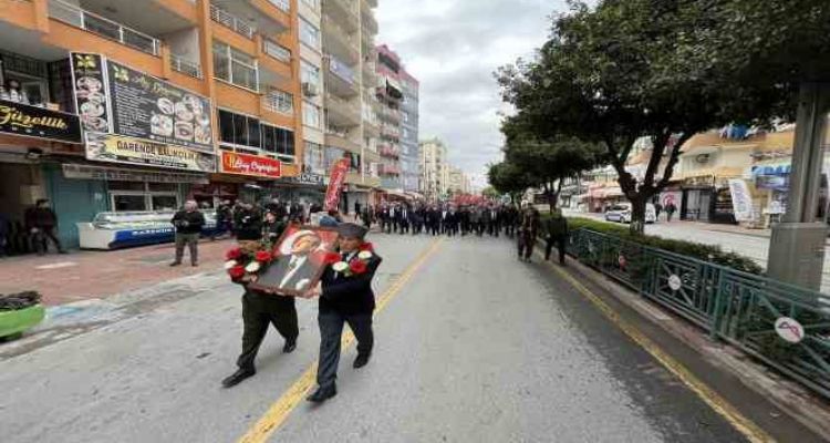 Atatürk'ün Tarsus'a gelişinin 100. yılı coşkuyla kutlandı