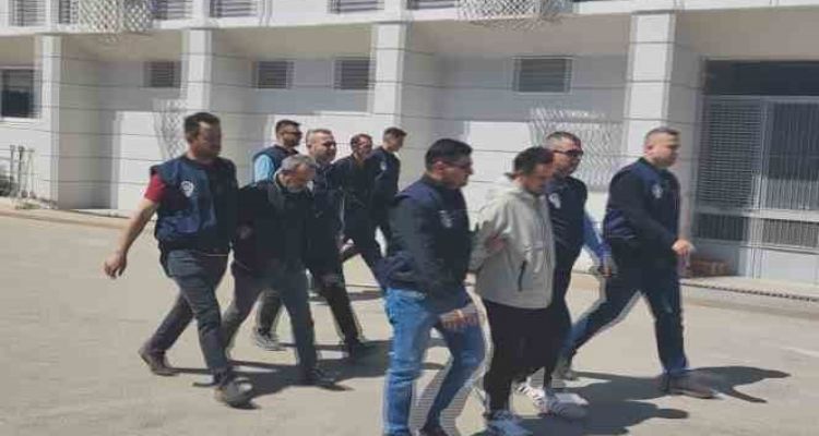Sahte site üzerinden Togg satın almak isteyen 21 kişiyi dolandıran 3 şüpheli tutuklandı