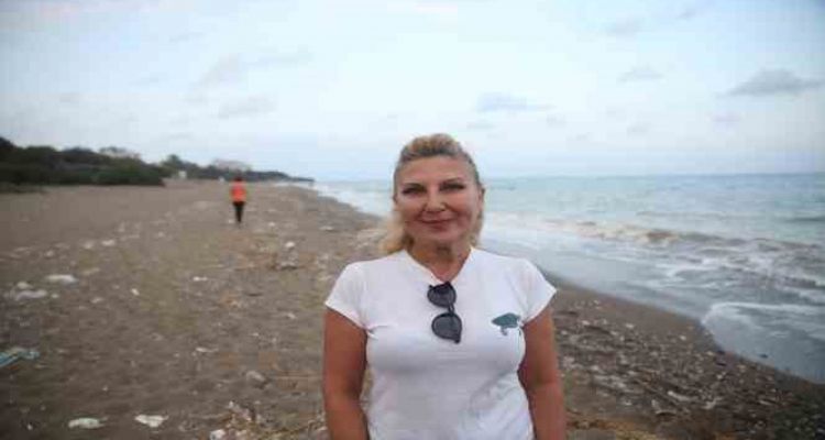 Mersin sahilleri deniz kaplumbağalarını ağırlamaya başladı