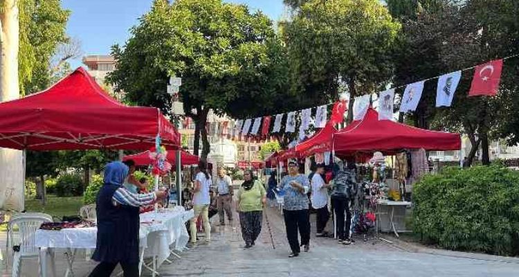 Üretici kadınlar açılan stantlarda kazanıyor