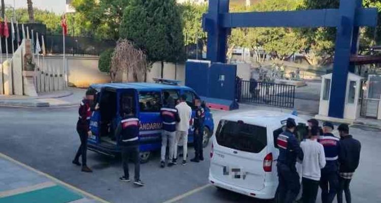 İkinci el araba dolandırıcılarına operasyon: 4 tutuklama