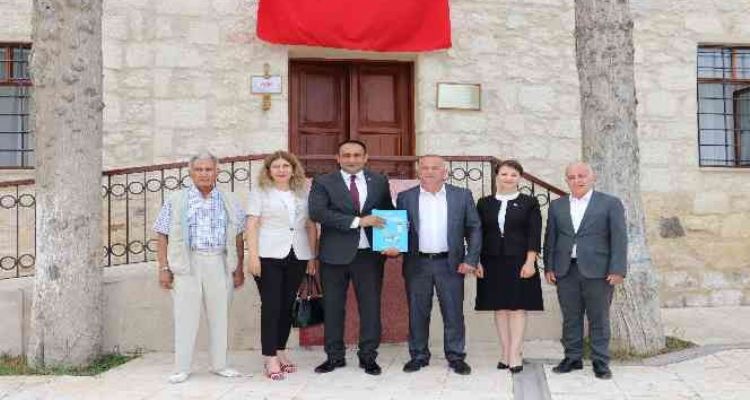Başkan Yılmaz, Moldova heyetine Kuvayimilliye Karargahı'nı tanıttı