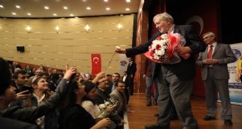 PROF. DR. İLBER ORTAYLI: İSTİKLAL MARŞI ÇOK BÜYÜK EDEBİ BİR METİNDİR VE ÇOK DERİN BİR FELSEFESİ VARDIR