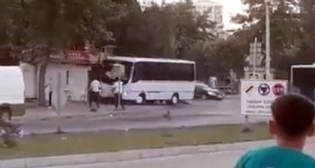 Servis şoförü dehşet saçtı
