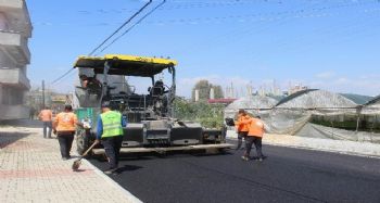 Büyükşehir Belediyesinin asfalt çalışmaları devam ediyor