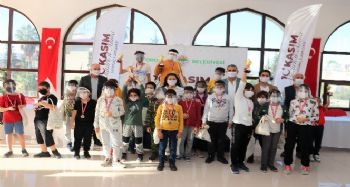 Atatürk'ü Anma Satranç Turnuvasında ödüller sahiplerini buldu