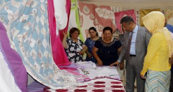 AKDENİZ’İN KURSİYERLERİ, ESERLERİNİ GÖRÜCÜYE ÇIKARDI