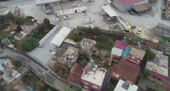 ‘GİZEMLİ KAZI’ BİTTİ, ‘KIRMIZI EV’ KADERİNE TERK EDİLDİ