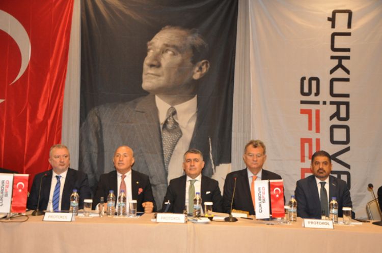 Simone Kaslowski: “Rusya’nın Ukrayna’yı işgal girişimi ekonomide riskleri daha da artırdı”