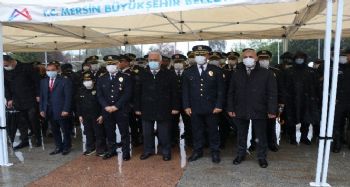 Polis Haftası, Mersin'de yağmur altında sade bir törenle kutlandı