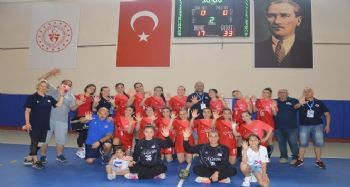 Mersin Büyükşehir Belediyesi GSK Kadın Hentbol Takımı, şampiyonluğu garantiledi