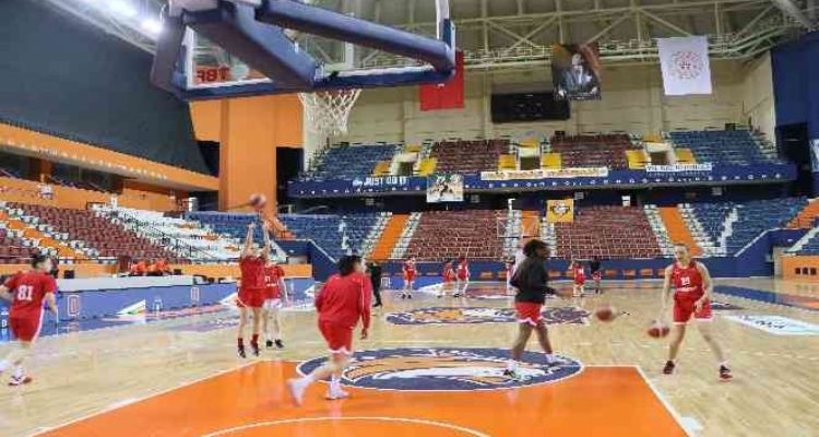 Ukraynalı kadın basketbolcular savaşın son bulmasını istiyor