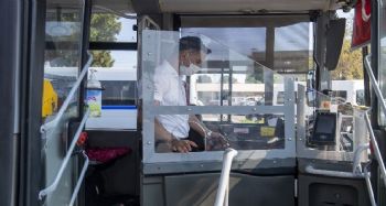 Mersin'de toplu taşımada ‘şeffaf kabin’ dönemi