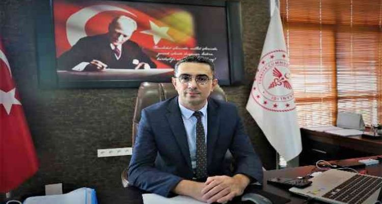 Ceviz: "Yeni dönemde aşısızlar yoğun risk altında olacak"