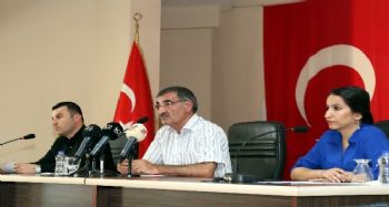 Akdeniz Belediye Meclisi'nin ikinci birleşimi de Çilek Mahallesinde yapıldı