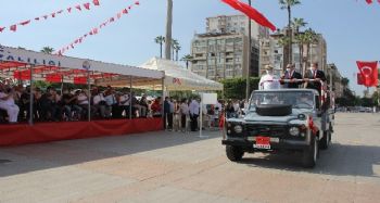 Mersin'de 30 Ağustos Zafer Bayramı coşkuyla kutlandı