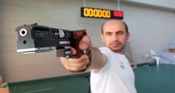 Milli sporcu Özgür Varlık, Tokyo Olimpiyatları için son hazırlıklarını yapıyor