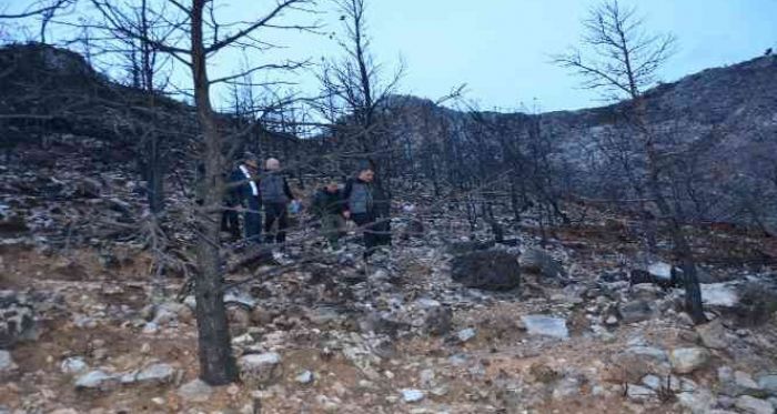 TOROSLAR BELEDİYESİ’NDE ŞEHİTLER İÇİN SAYGI DURUŞU