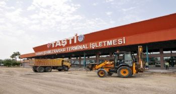 BÜYÜKŞEHİR BELEDİYESİ, TAŞTİ SAHASINI YENİLİYOR