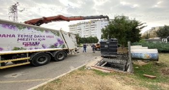 Mezitli'de Covid-19'a karşı robotik kollu konteyner sistemi