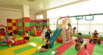 MEÜ UYGULAMA KREŞİ VE ANAOKULU KAYITLARI SÜRÜYOR