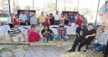 DOWN’LU GENÇLERDEN SİHİRLİ ÜRÜNLER
