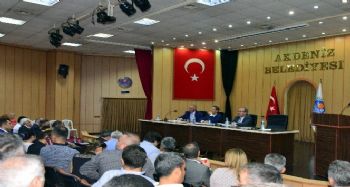 AKDENİZ'DE EĞİTİM DEĞERLENDİRME TOPLANTISI