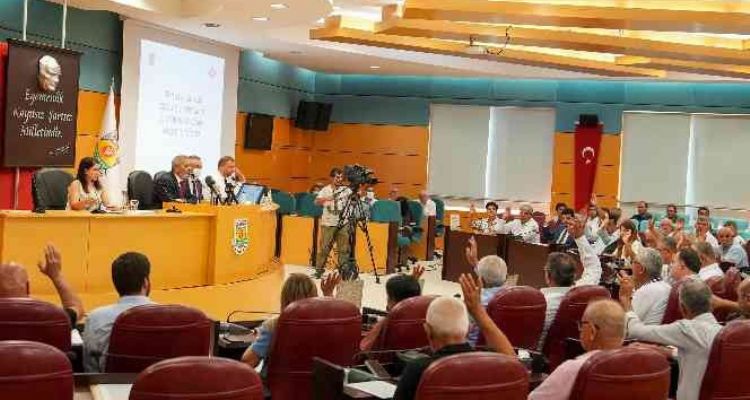 Bozdoğan: Tarsus'u halkımızla birlikte vilayet yapacağız