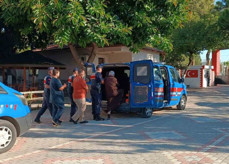 Mersin’de göçmen kaçakçılığı yapan 7 kişi yakalandı