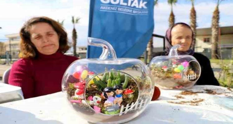 Akdeniz'de depremzede vatandaşlar için teraryum atölyesi düzenlendi