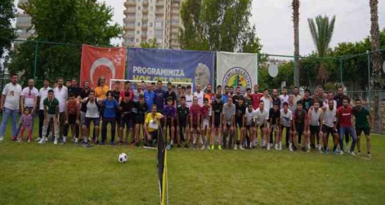 Mersin'de Ayak Tenisi Turnuvası