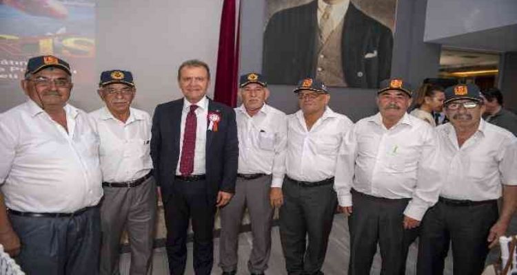 Seçer, şehit aileleri ve gazilerle bir araya geldi