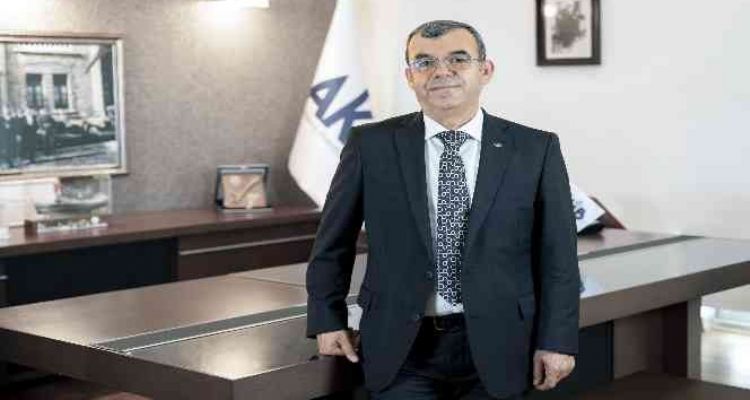 AKİB'de Nejdat Sin hizmet bayrağını devrediyor