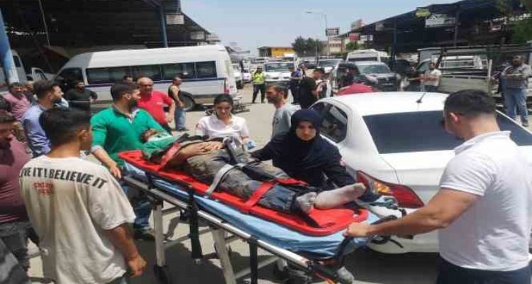 Tarsus'ta trafik kazası: 2 yaralı