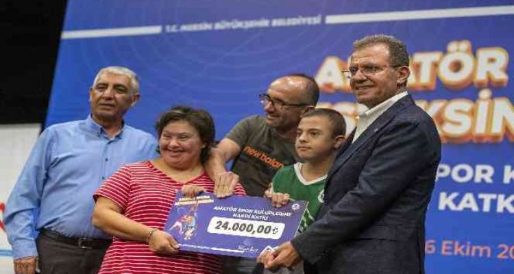 Mersin'de amatör spor kulüplerine 4 milyon 354 bin lira nakdi destek