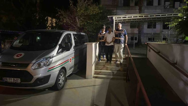 Mersin’deki aile katliamının zanlıları yakalandı