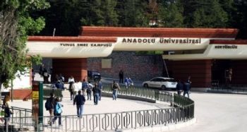 ANADOLU ÜNİVERSİTESİ'NDEN İKİNCİ ÜNİVERSİTE FIRSATI